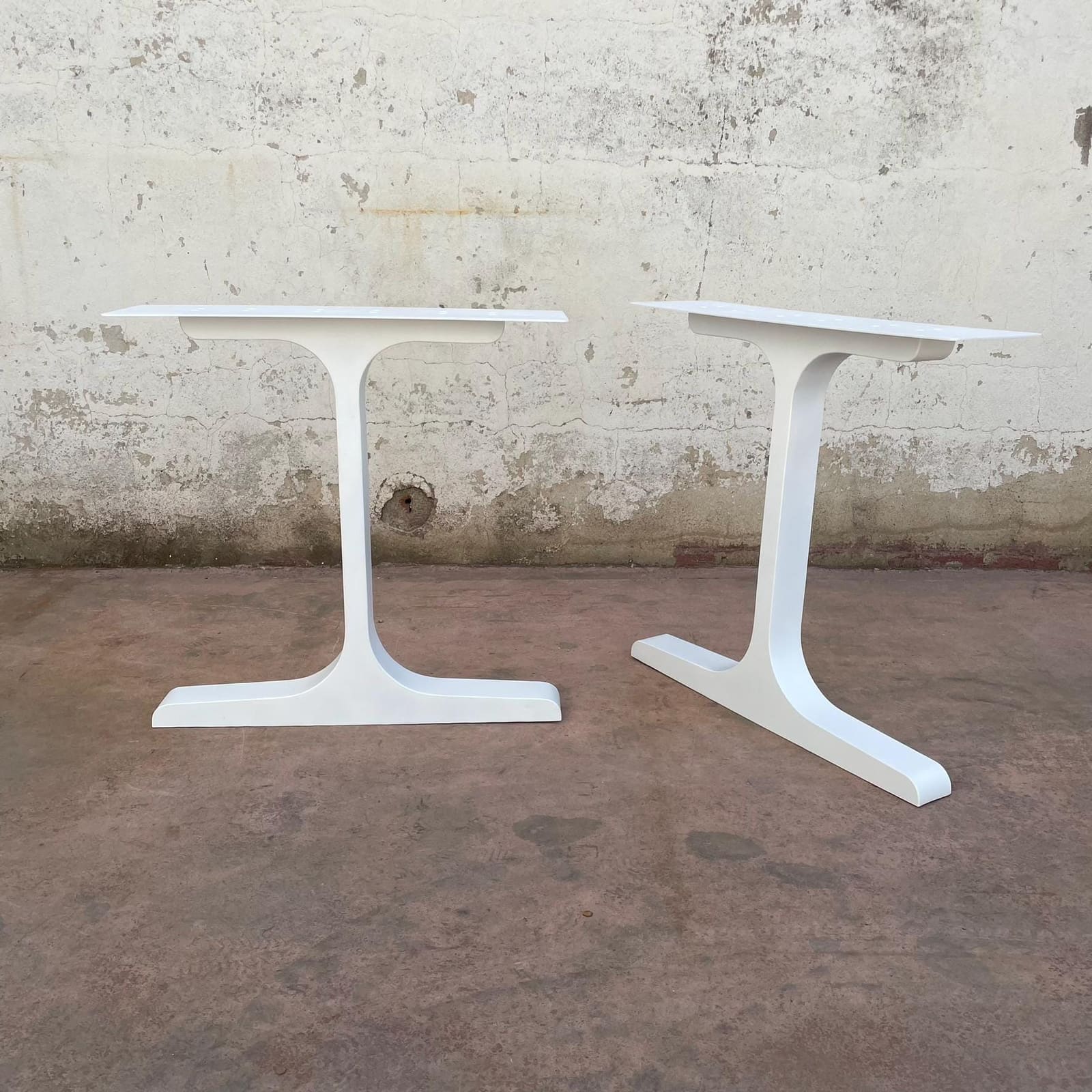 Bazë Tavoline Ngrënieje Në Formë T, 71 cm · Modeli 2 – punim artizanal çeliku nga AR-TI Atelier – foto 2