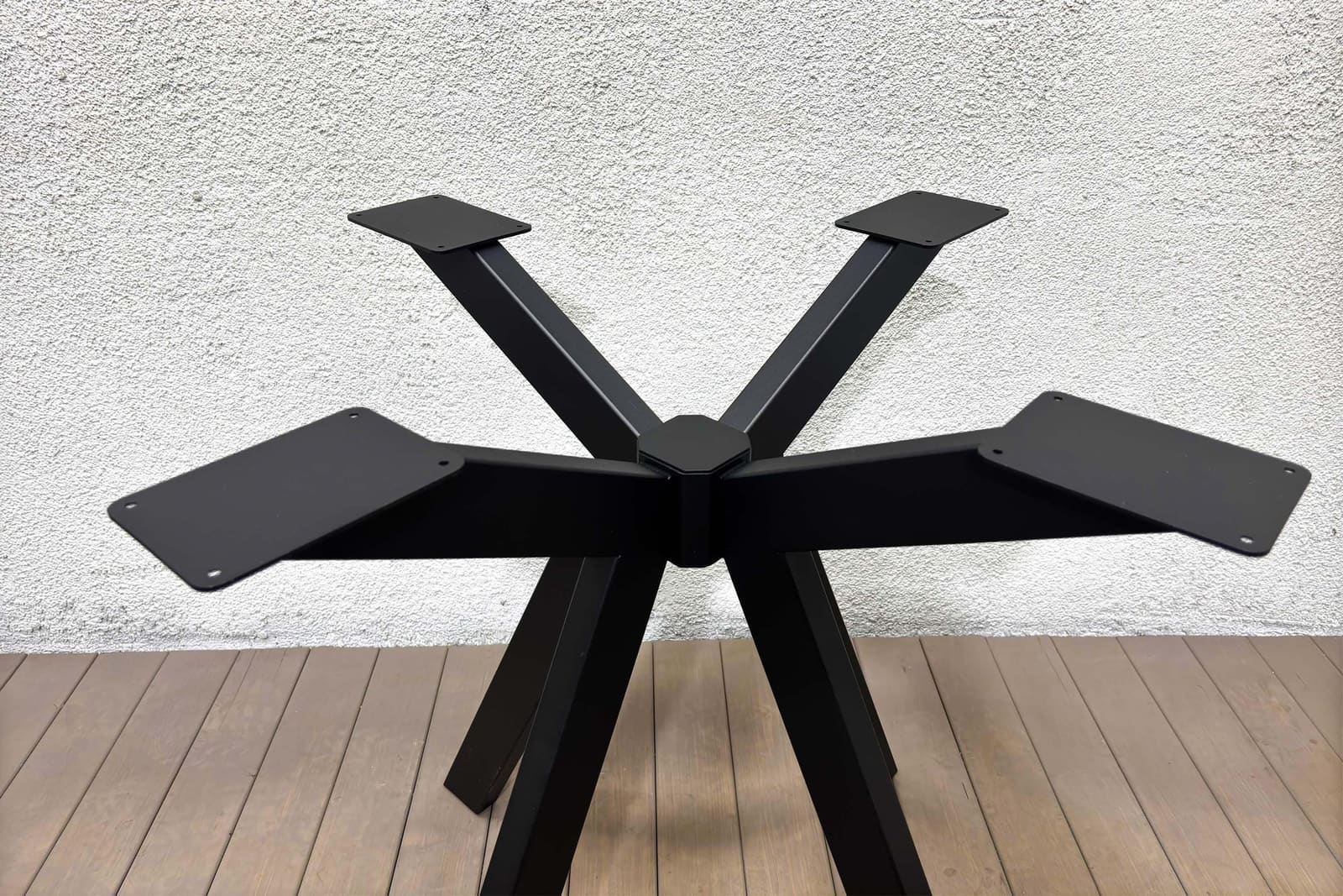Bazë Tavoline Ngrënieje Spider · Modeli 3 – punim artizanal çeliku nga AR-TI Atelier – foto 6