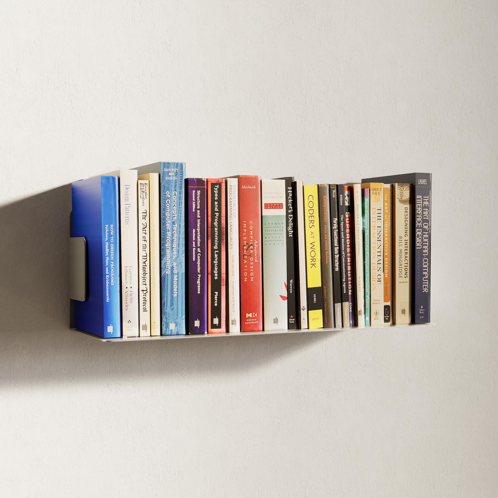 Raft Librash Mural Metalik Minimalist – punim artizanal nga AR-TI Atelier